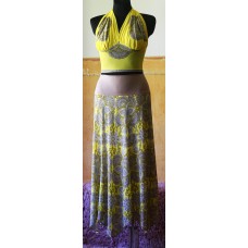 Danesia gialla top + Damiana gialla skirt